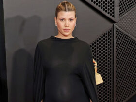 Sofia Richie: From Fashion It-Girl to Modern Lifestyle Icon